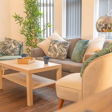 Principality Suites; Three Bed By Property Promise Кардіфф Екстер'єр фото