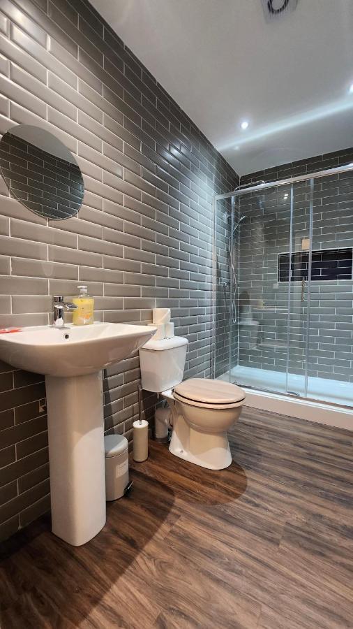 Principality Suites; Three Bed By Property Promise Кардіфф Екстер'єр фото