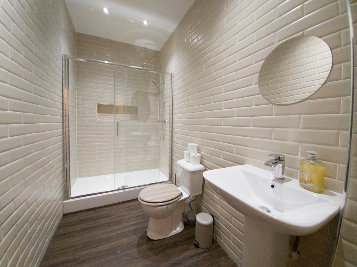 Principality Suites; Three Bed By Property Promise Кардіфф Екстер'єр фото