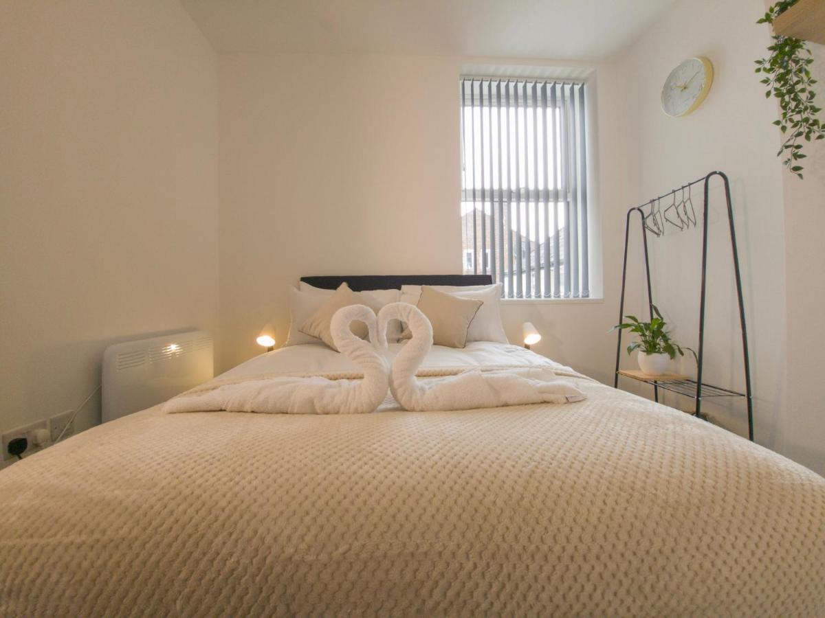 Principality Suites; Three Bed By Property Promise Кардіфф Екстер'єр фото